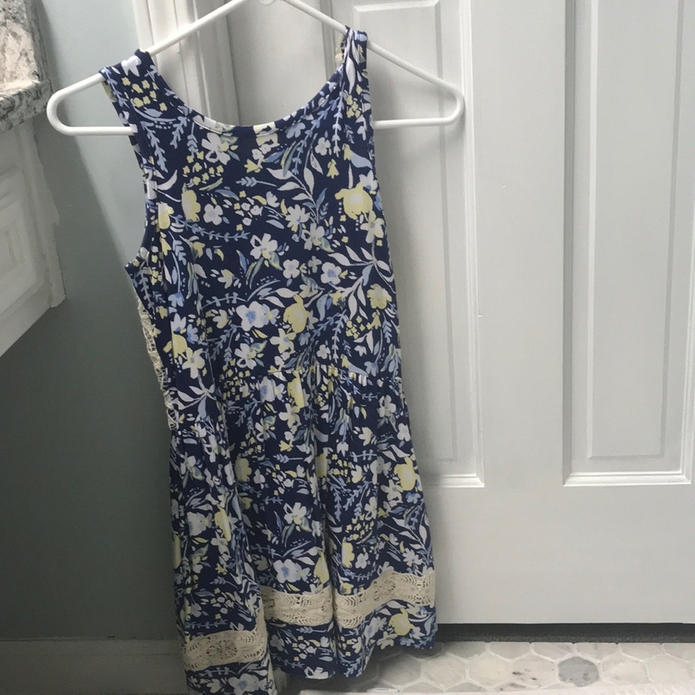 Tucker and Tate dress
